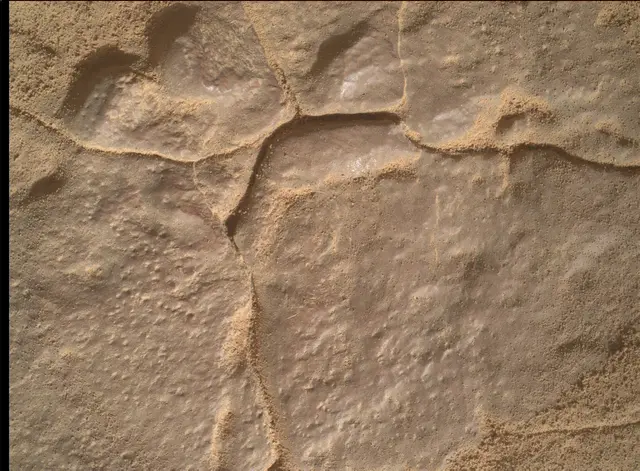 Sol 4455: Mars Hand Lens Imager (MAHLI)