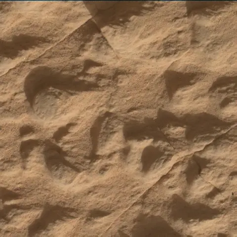 Sol 4455: Mars Hand Lens Imager (MAHLI)