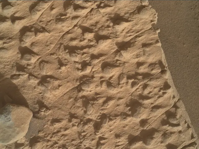 Sol 4455: Mars Hand Lens Imager (MAHLI)