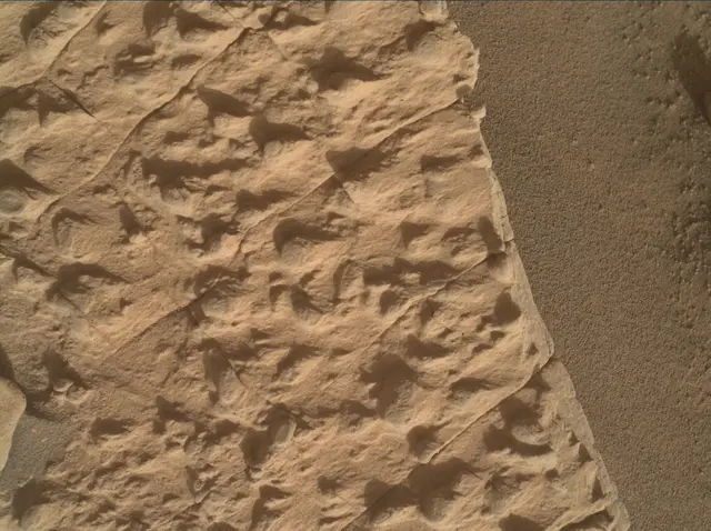 Sol 4455: Mars Hand Lens Imager (MAHLI)