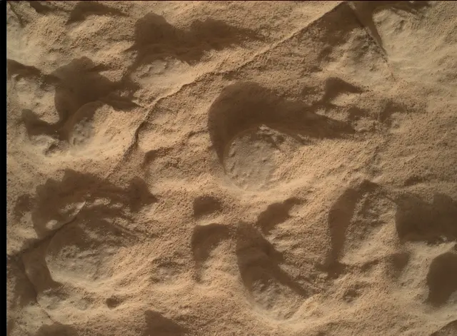 Sol 4455: Mars Hand Lens Imager (MAHLI)