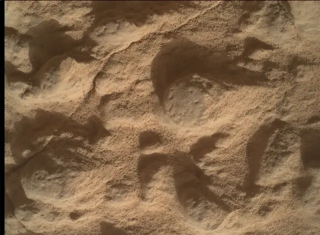 Sol 4455: Mars Hand Lens Imager (MAHLI)