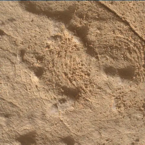 Sol 4458: Mars Hand Lens Imager (MAHLI)