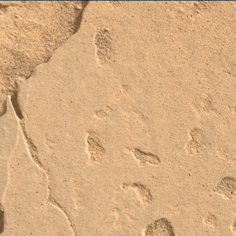Sol 4461: Mars Hand Lens Imager (MAHLI)