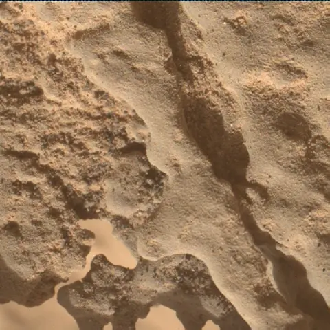 Sol 4461: Mars Hand Lens Imager (MAHLI)