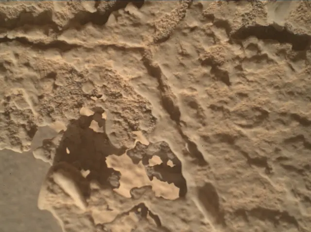 Sol 4461: Mars Hand Lens Imager (MAHLI)