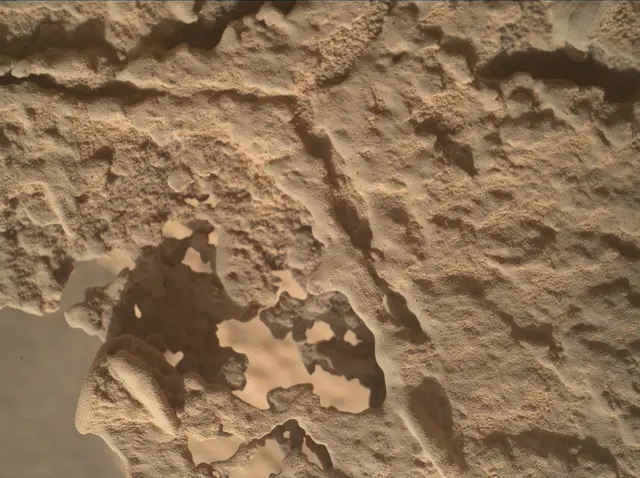 Sol 4461: Mars Hand Lens Imager (MAHLI)