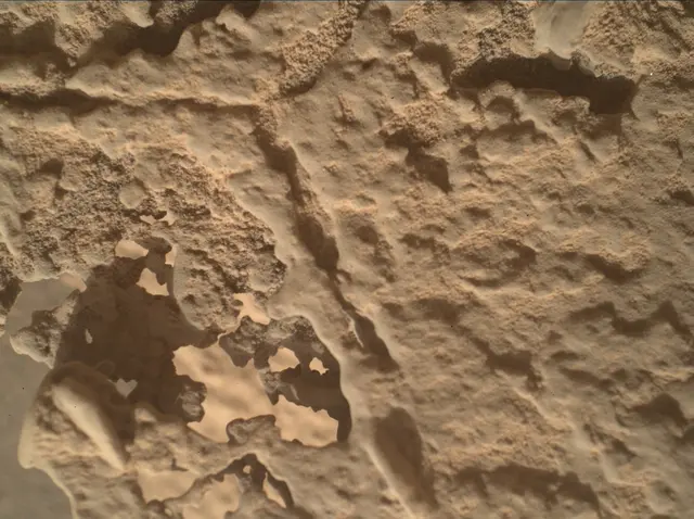 Sol 4461: Mars Hand Lens Imager (MAHLI)