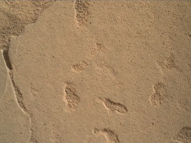 Sol 4461: Mars Hand Lens Imager (MAHLI)
