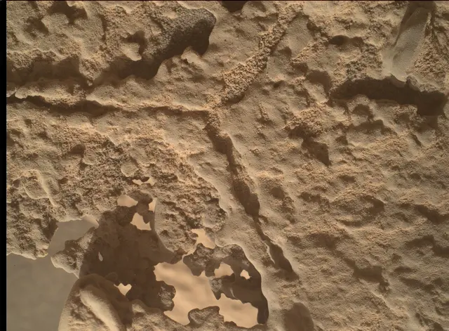 Sol 4461: Mars Hand Lens Imager (MAHLI)