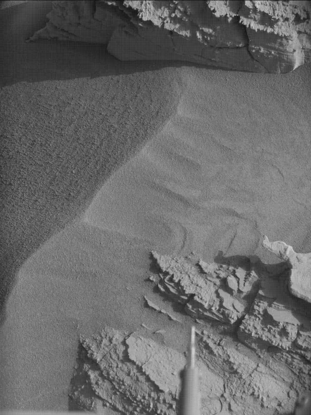 Sol 4462: Mast Camera (Mastcam)