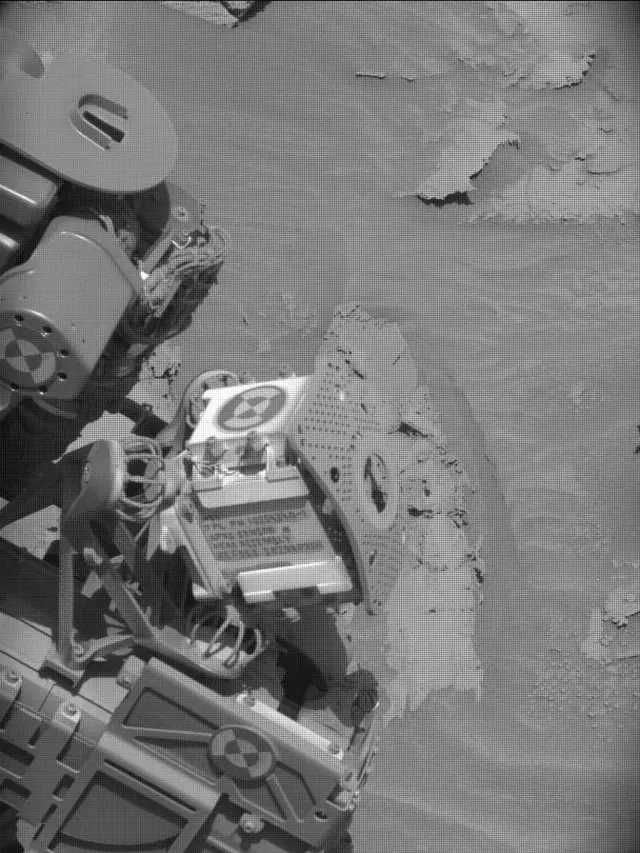 Sol 4464: Mast Camera (Mastcam)