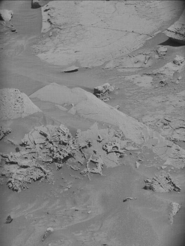 Sol 4464: Mast Camera (Mastcam)