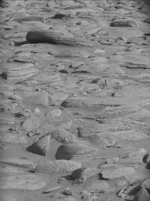 Sol 4464: Mast Camera (Mastcam)