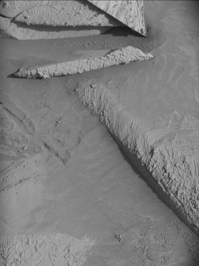 Sol 4464: Mast Camera (Mastcam)