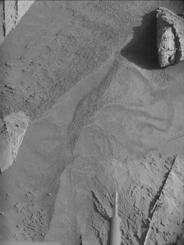 Sol 4464: Mast Camera (Mastcam)
