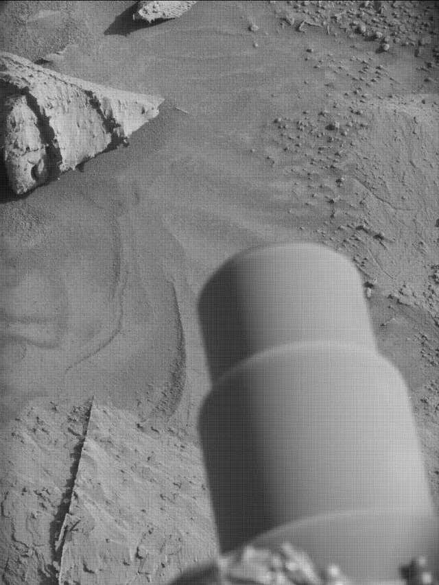 Sol 4464: Mast Camera (Mastcam)