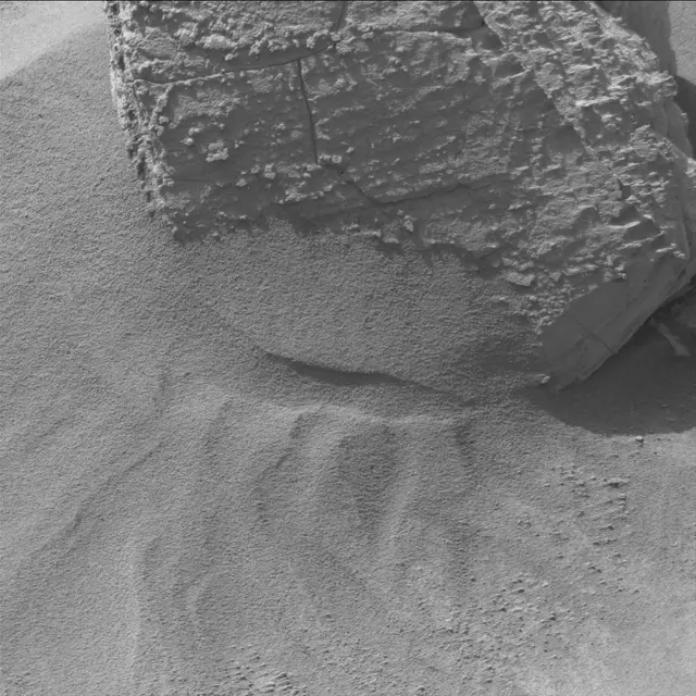 Sol 4464: Mast Camera (Mastcam)
