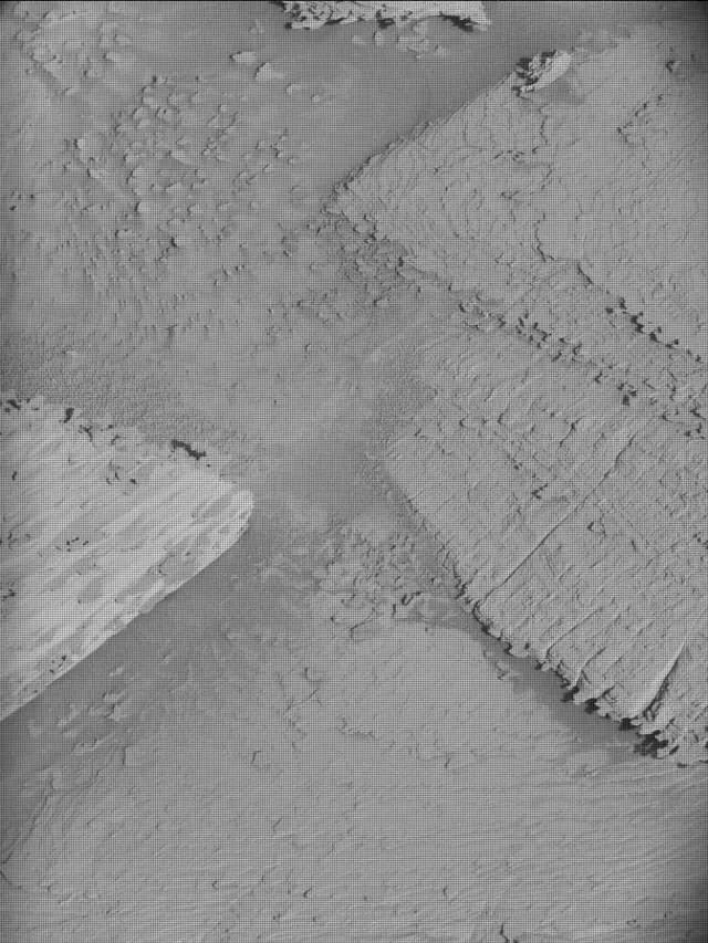 Sol 4466: Mast Camera (Mastcam)
