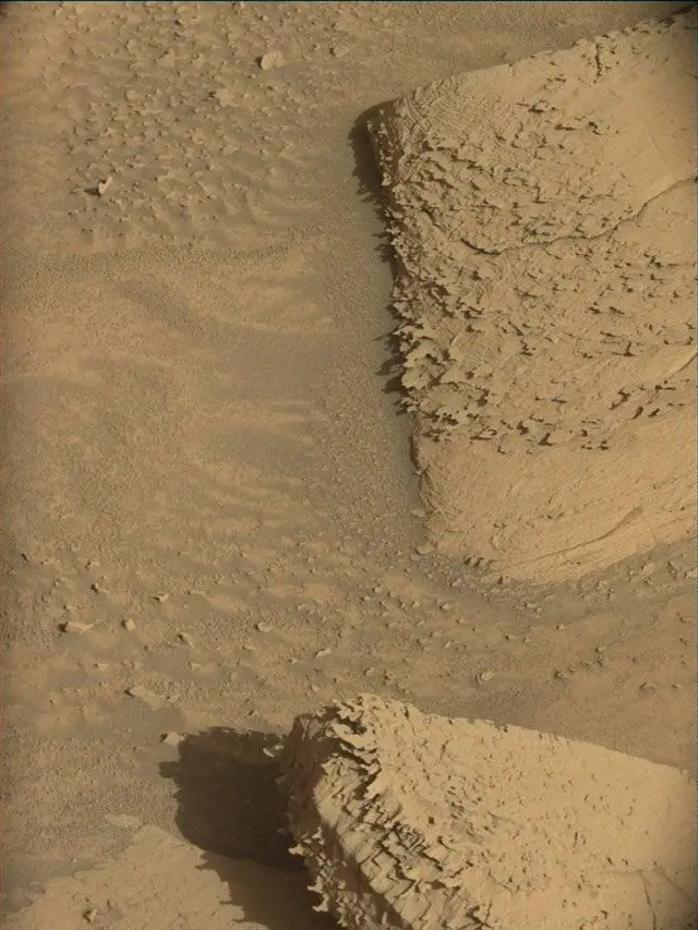 Sol 4466: Mast Camera (Mastcam)
