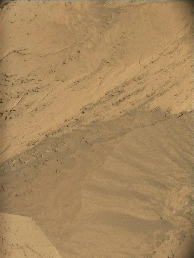 Sol 4466: Mast Camera (Mastcam)