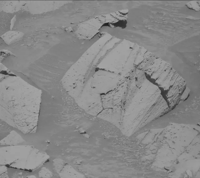 Sol 4466: Mast Camera (Mastcam)