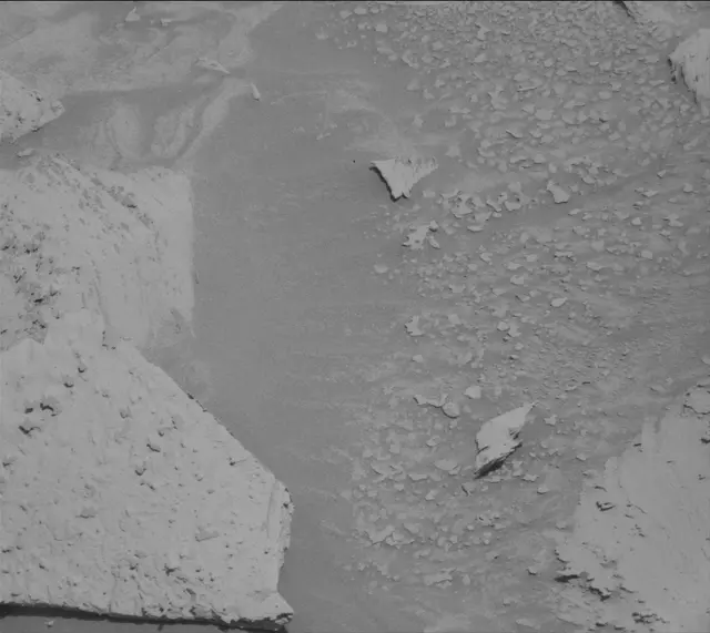 Sol 4466: Mast Camera (Mastcam)