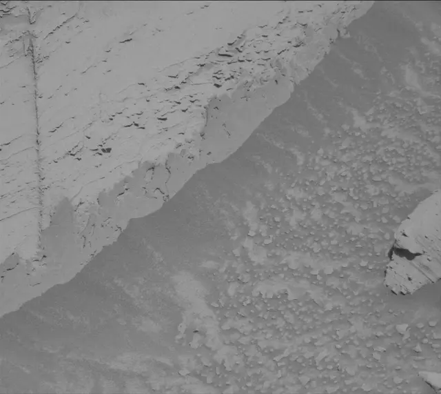Sol 4466: Mast Camera (Mastcam)