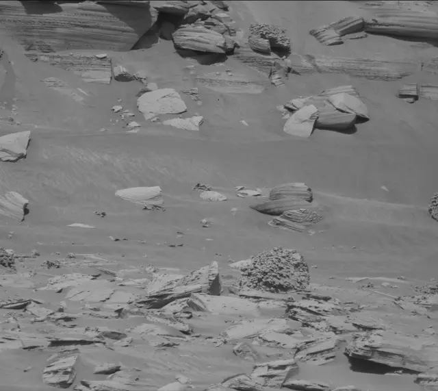 Sol 4468: Mast Camera (Mastcam)