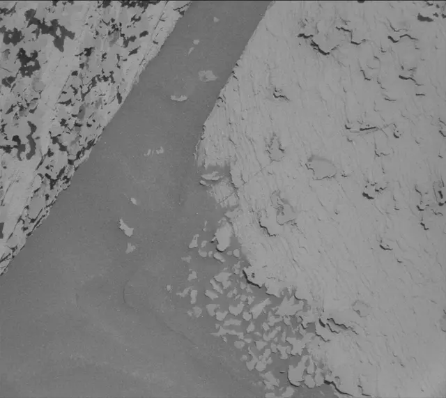 Sol 4469: Mast Camera (Mastcam)