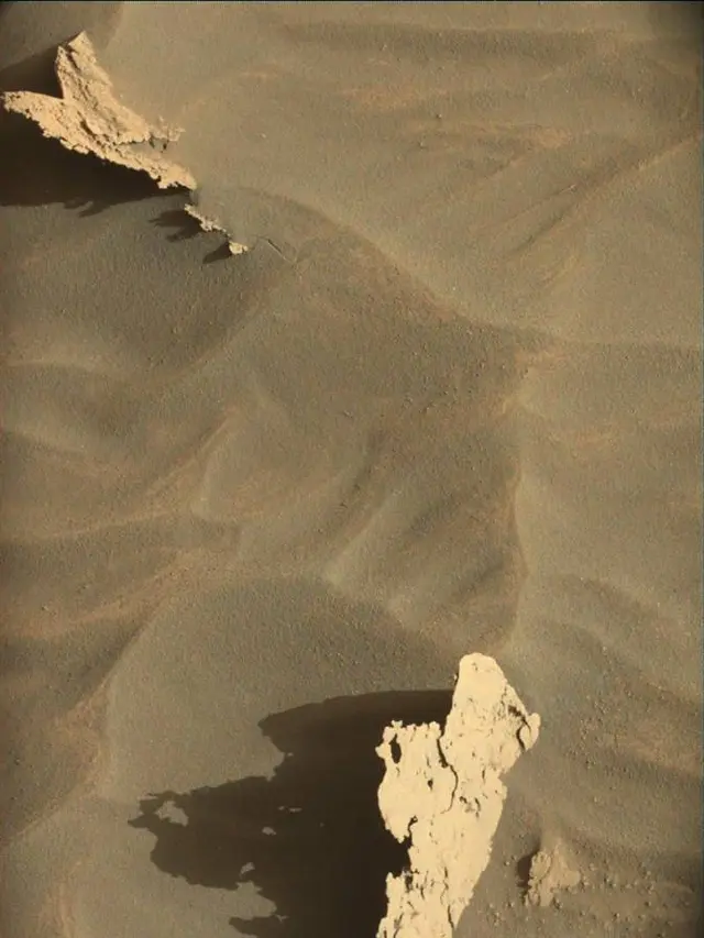Sol 4473: Mast Camera (Mastcam)
