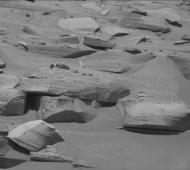 Sol 4473: Mast Camera (Mastcam)