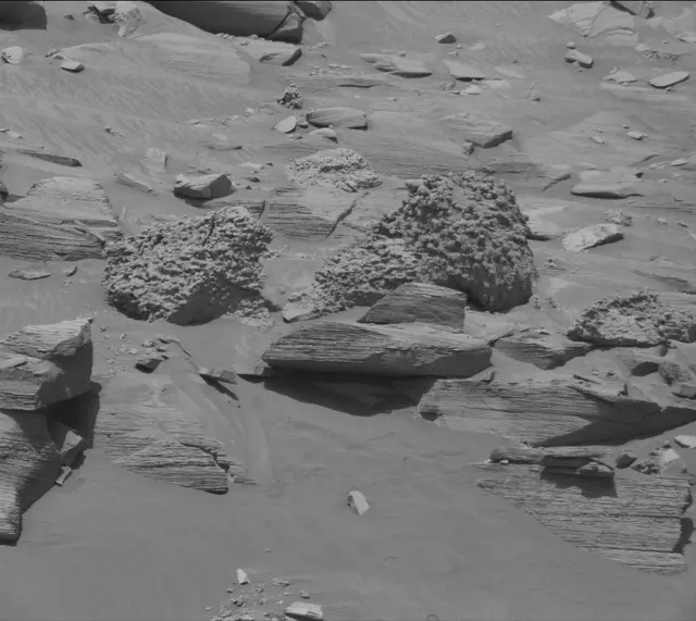 Sol 4473: Mast Camera (Mastcam)