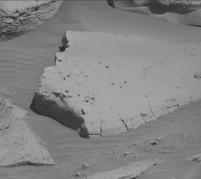 Sol 4473: Mast Camera (Mastcam)