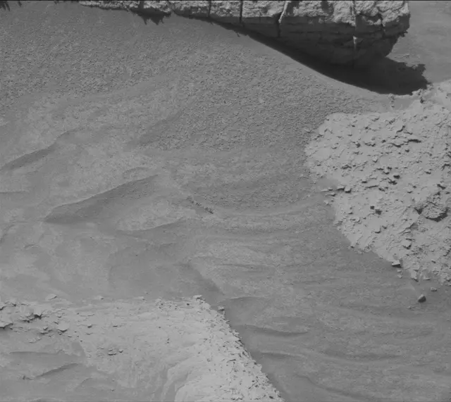 Sol 4473: Mast Camera (Mastcam)