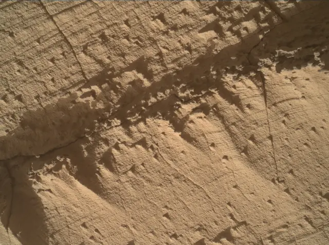 Sol 4477: Mars Hand Lens Imager (MAHLI)