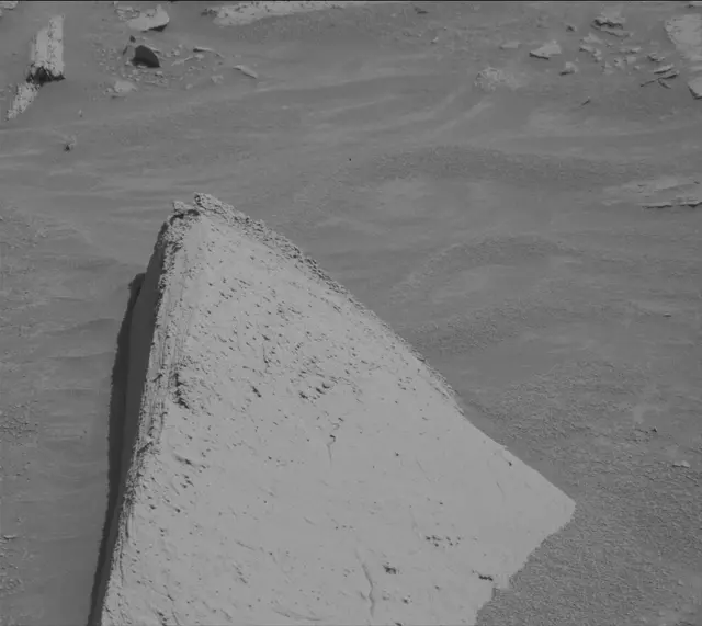 Sol 4479: Mast Camera (Mastcam)