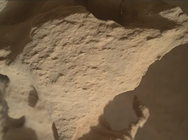 Sol 4479: Mars Hand Lens Imager (MAHLI)