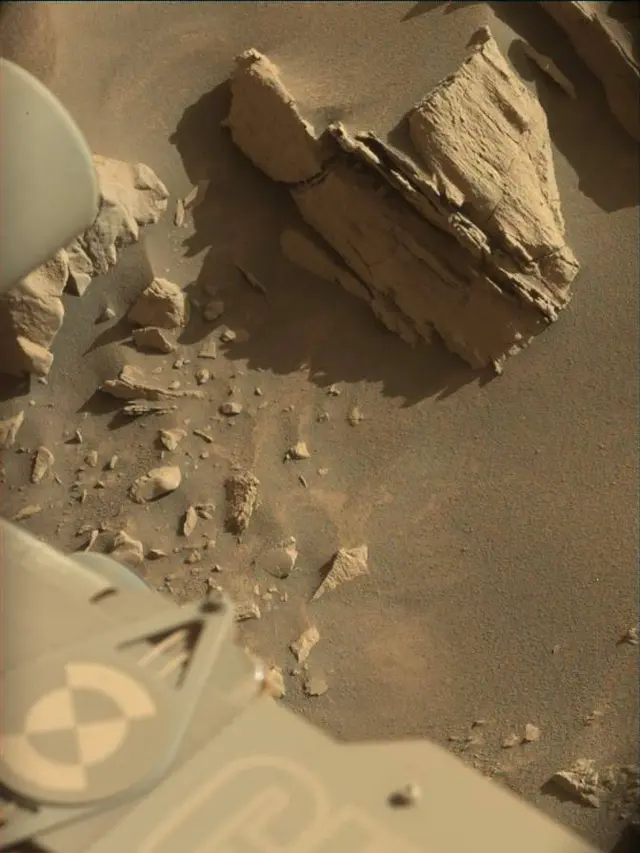 Sol 4480: Mast Camera (Mastcam)