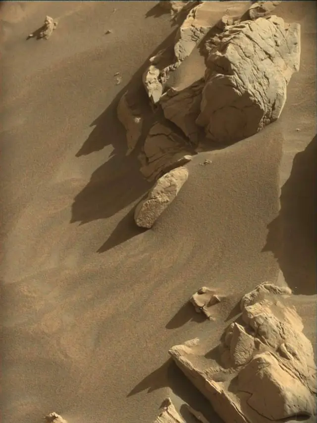 Sol 4480: Mast Camera (Mastcam)