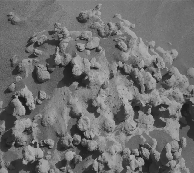Sol 4480: Mast Camera (Mastcam)