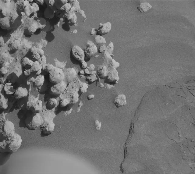 Sol 4480: Mast Camera (Mastcam)