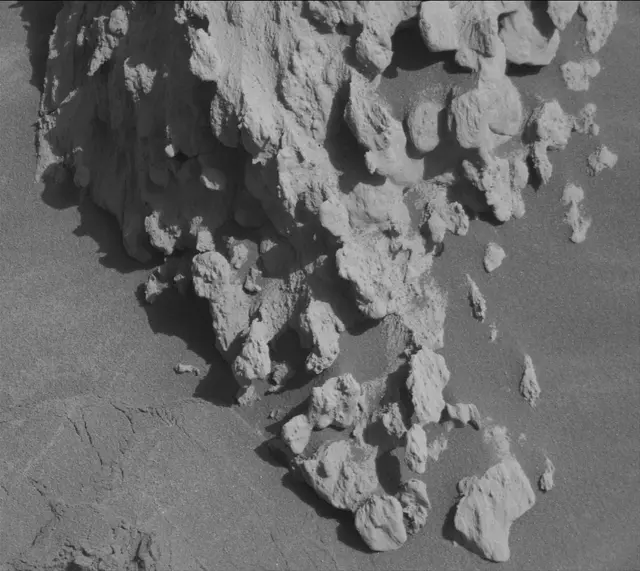 Sol 4480: Mast Camera (Mastcam)