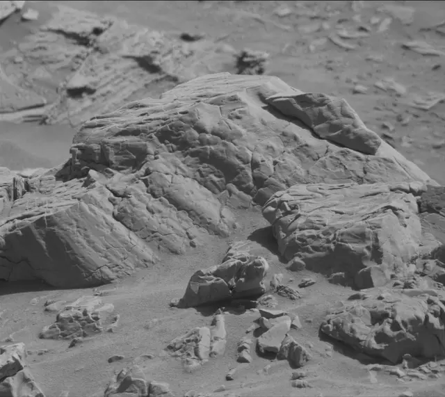 Sol 4481: Mast Camera (Mastcam)