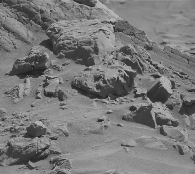 Sol 4481: Mast Camera (Mastcam)