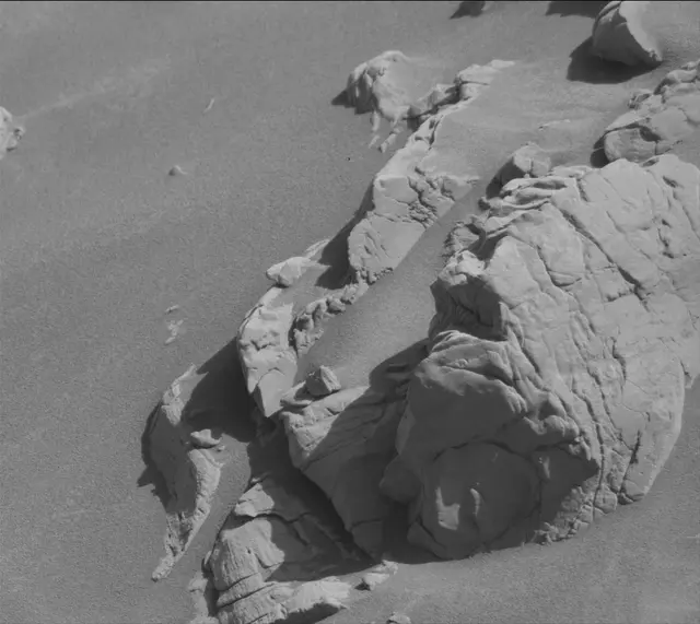 Sol 4481: Mast Camera (Mastcam)