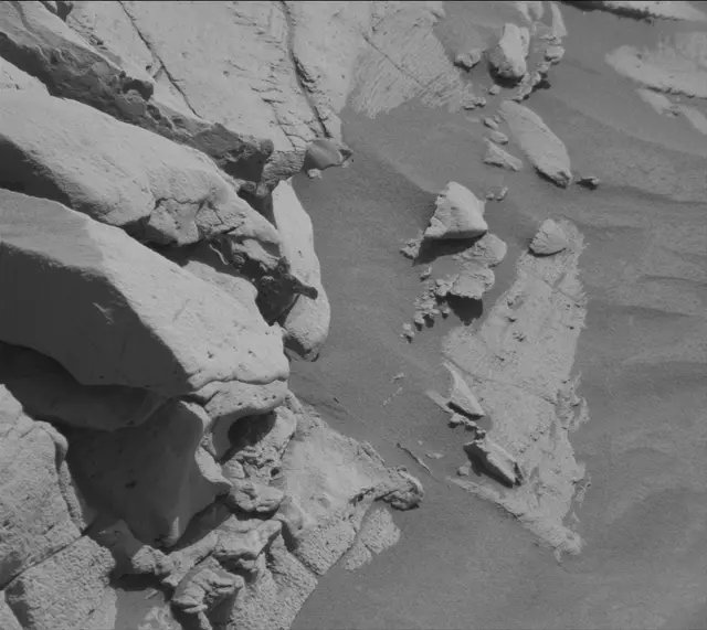 Sol 4481: Mast Camera (Mastcam)