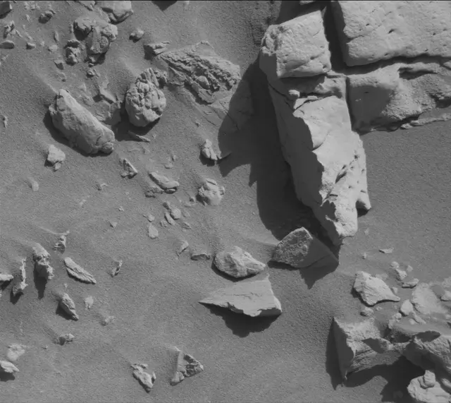 Sol 4481: Mast Camera (Mastcam)