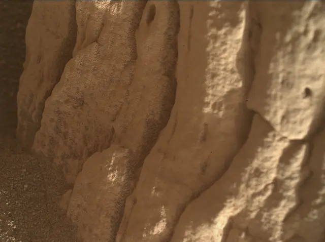 Sol 4481: Mars Hand Lens Imager (MAHLI)