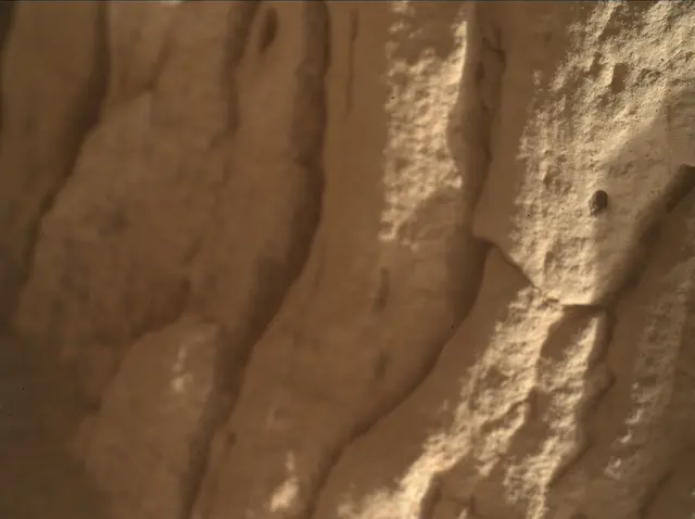 Sol 4481: Mars Hand Lens Imager (MAHLI)